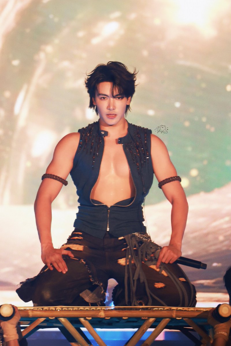 YoYoki_Han tweet media