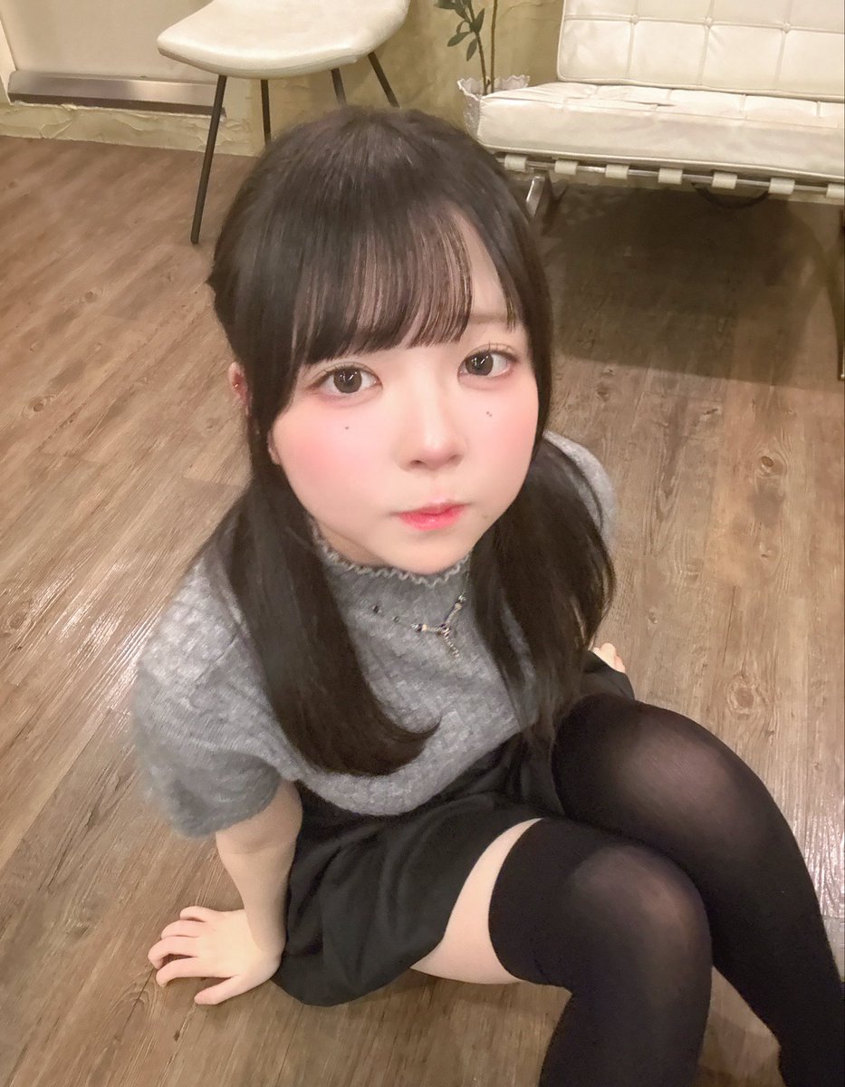 白雪華凪 tweet media