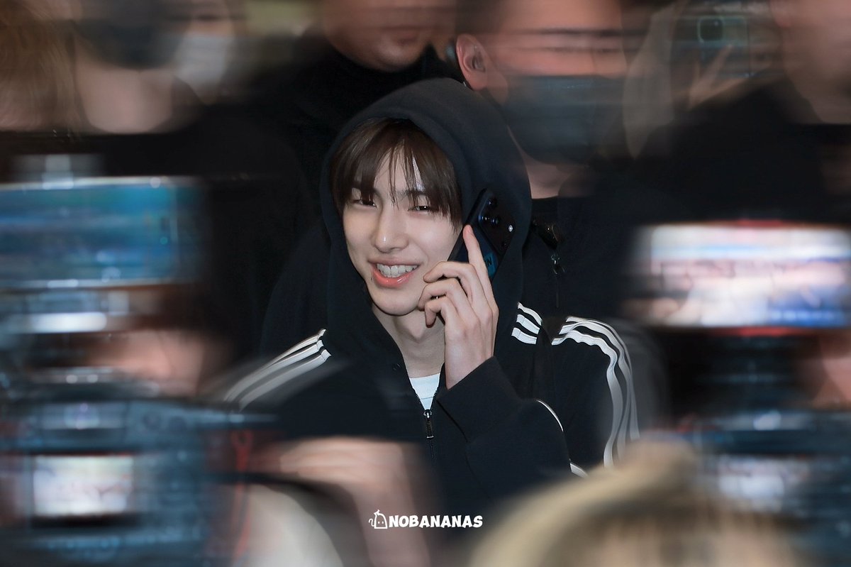 Nobananas tweet media