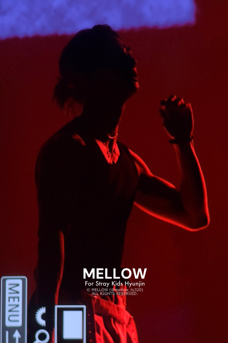 ᴍᴇʟʟᴏᴡ tweet media