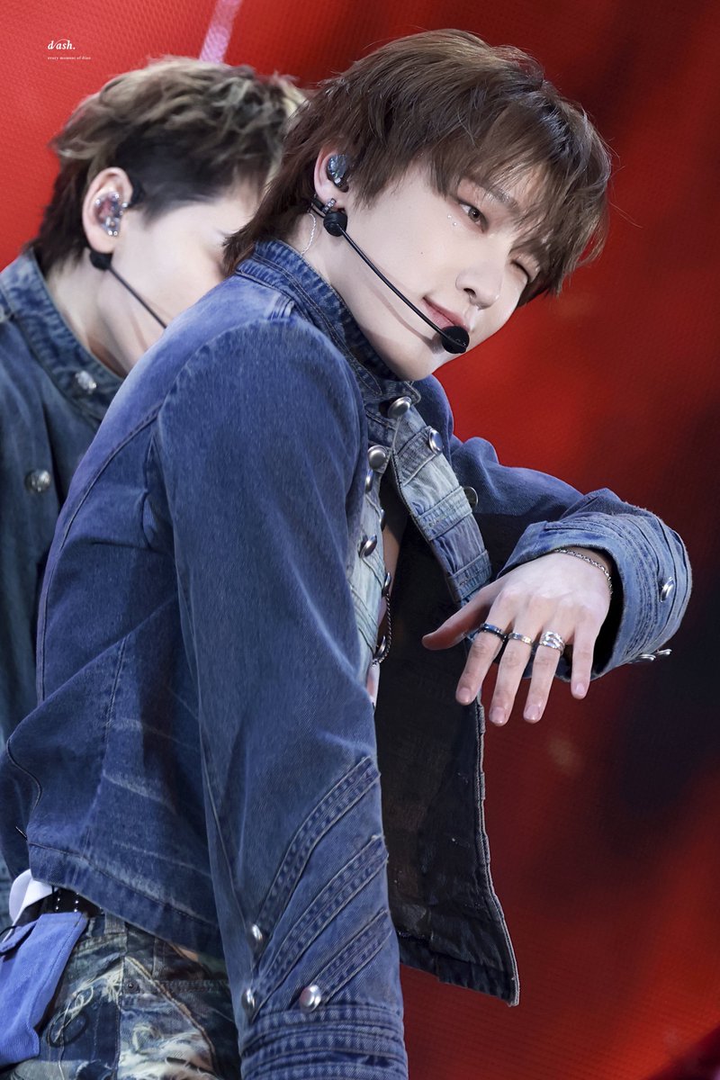 𝐃𝐚𝐬𝐡. tweet media