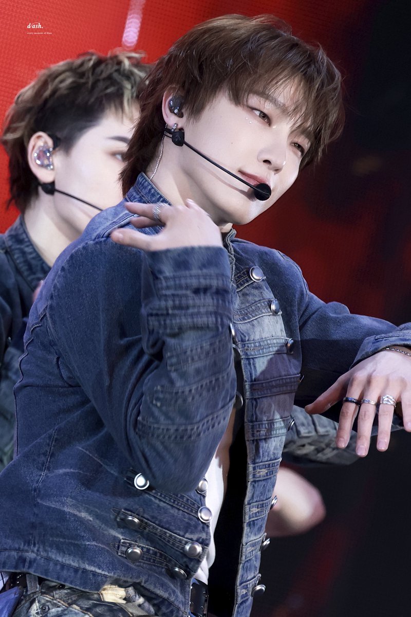 𝐃𝐚𝐬𝐡. tweet media