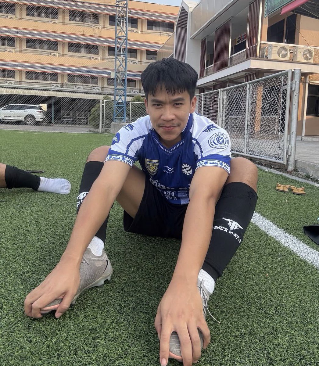 Soccer player ~⚽🧦👟 tweet media