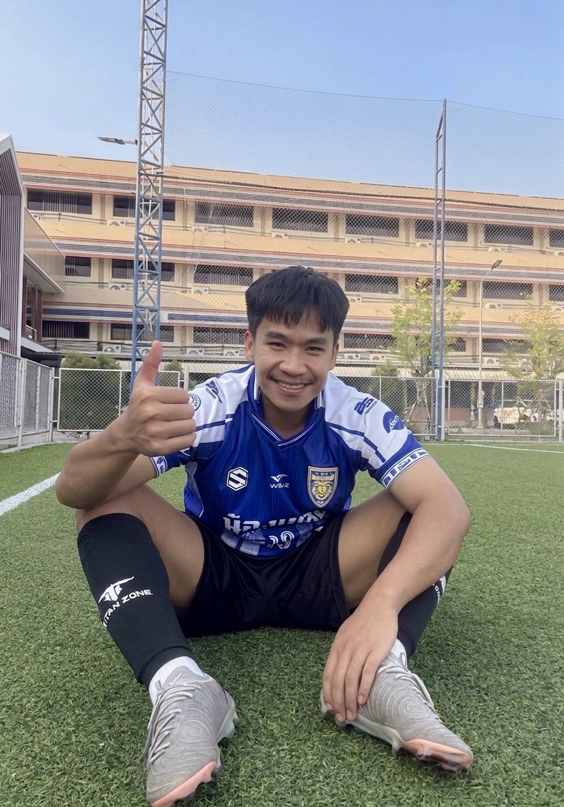 Soccer player ~⚽🧦👟 tweet media