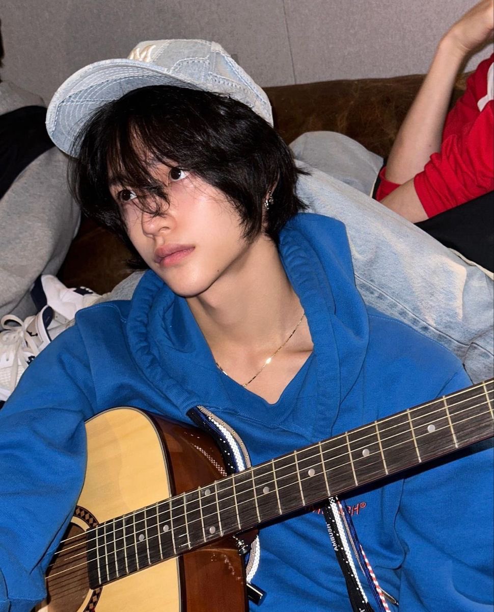 gyuuu 🤍 범규 🌸 semmmmii ia tweet media