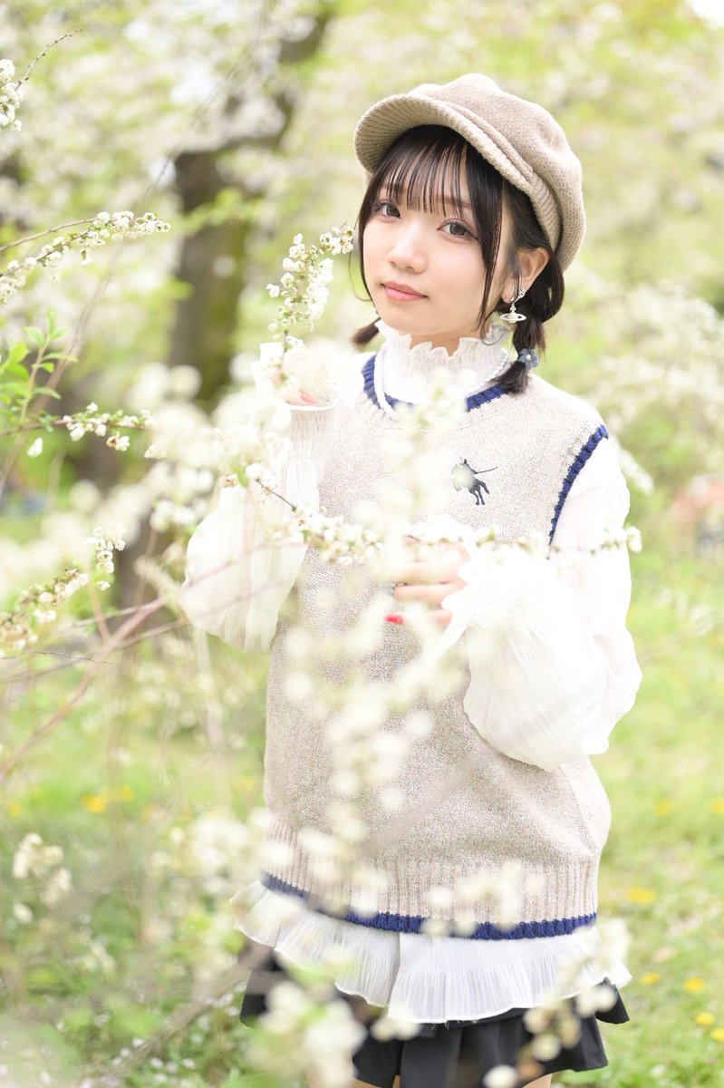 hide1010 tweet media