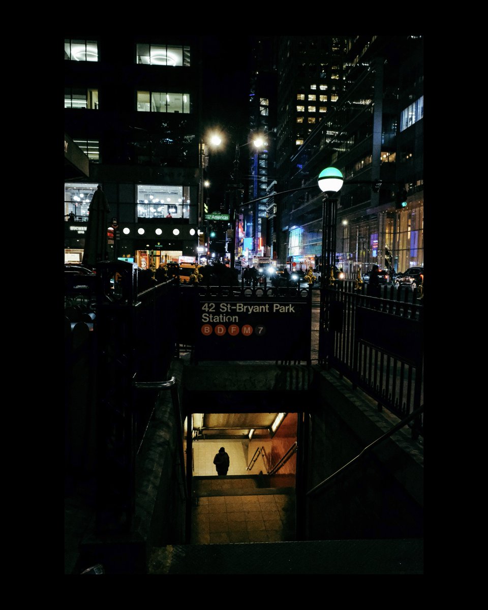 nyph89's tweet photo. Streets has dreams https://t.co/RFv2P7egeL