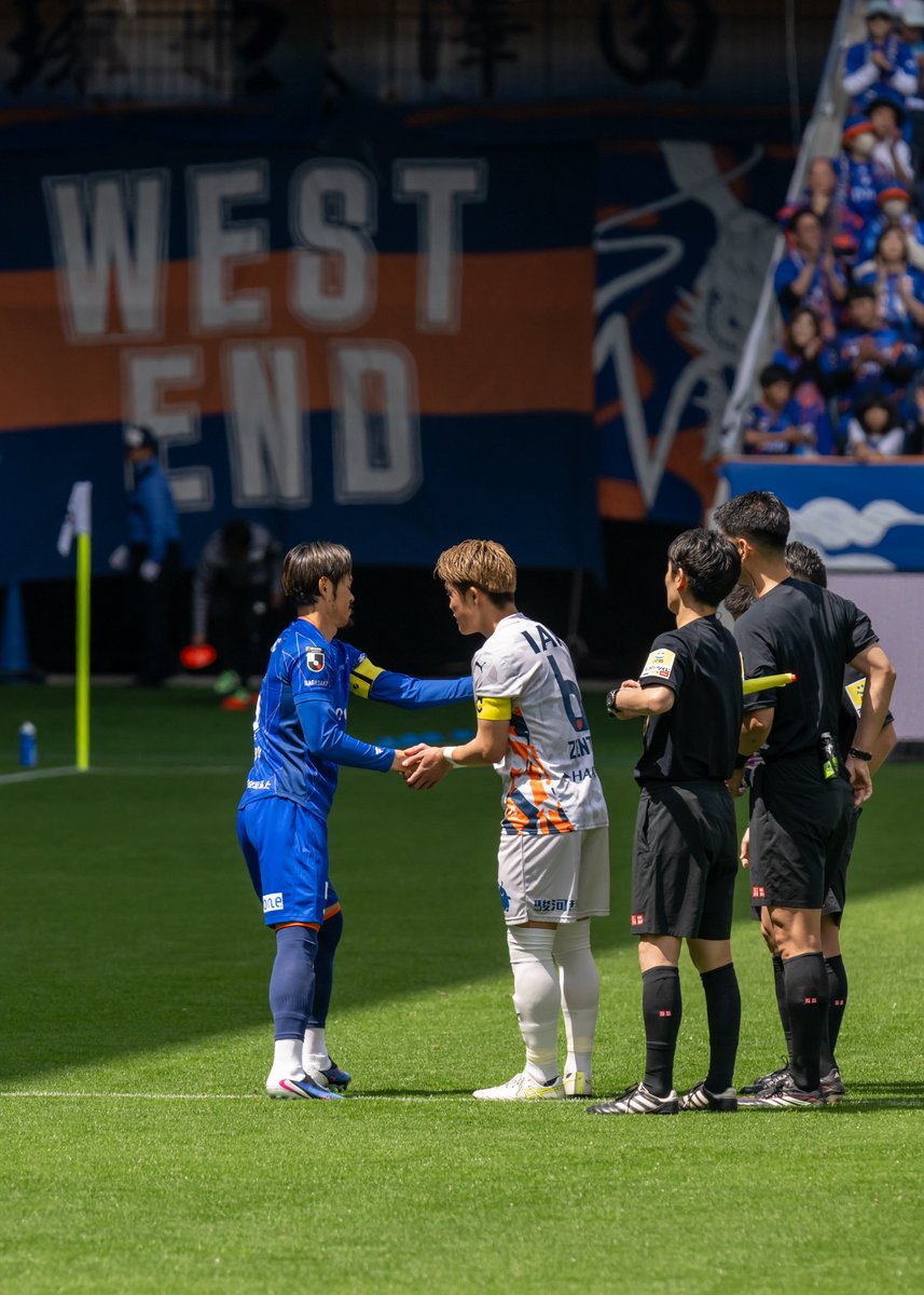 forest_1_orange tweet media