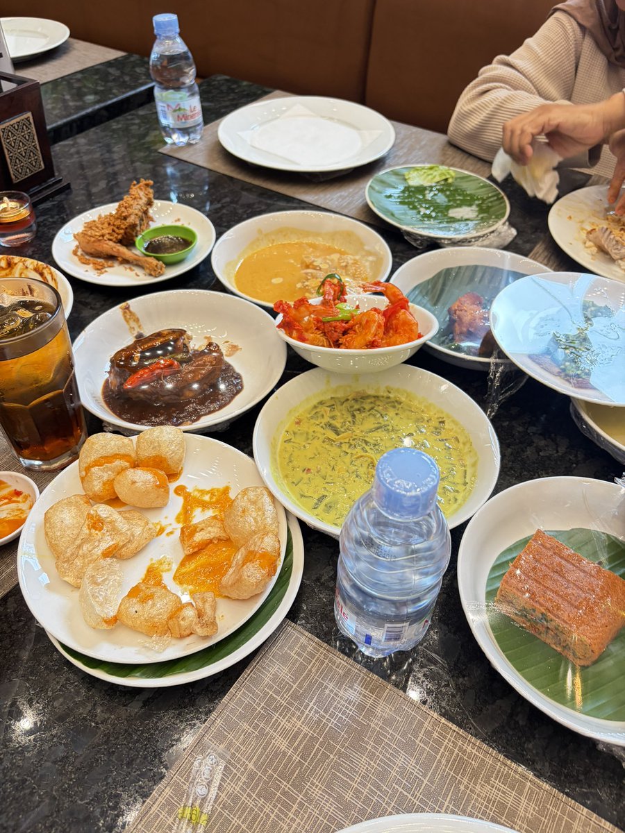 irbahsalss tweet media