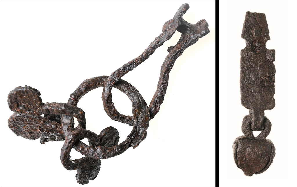 Vacker utstyrsel till hästar med dekorerade beslag, sporrar och bett – den arkeologiska undersökningen från Sylta i Västmanland bjöd på spektakulära vikingatida fynd som nu visas i utställningen "Älskade hästar" på Historiska museet. svenskhistoria.se/aktuell-arkeol… #svhist
