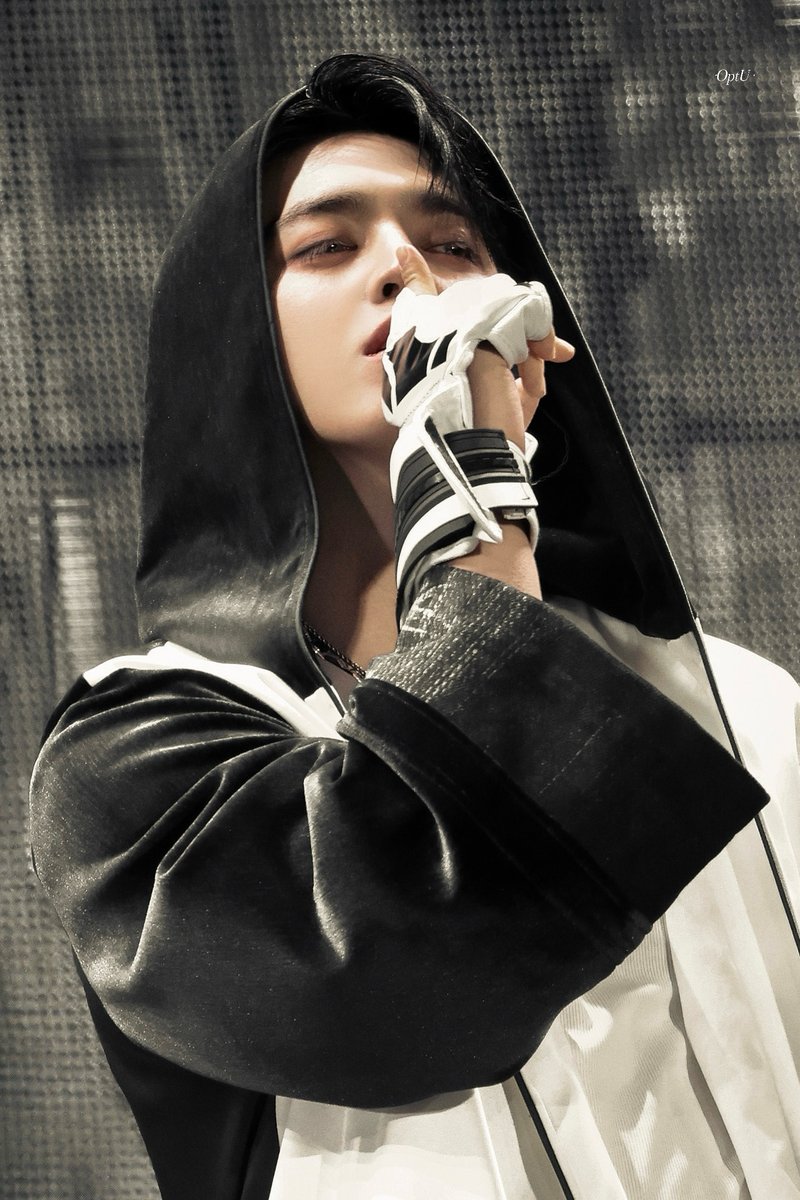 ·OptU·Scoups· tweet media