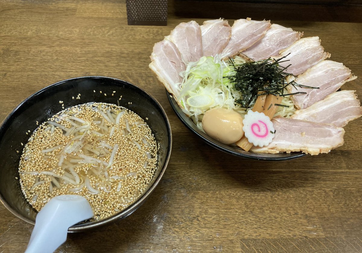 クエルボ tweet media