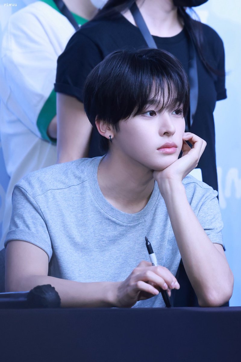 riwuu628's tweet photo. 260405
#리쿠 #リク #RIKU #前田陸 
#NCTWISH #엔시티위시 https://t.co/OrFB5QUAPX