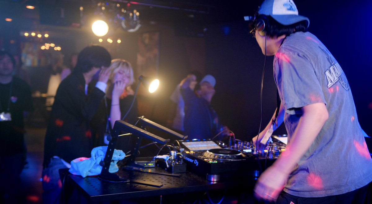 よし🐢 tweet media