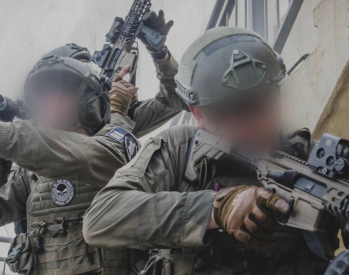 The War Reporter tweet media