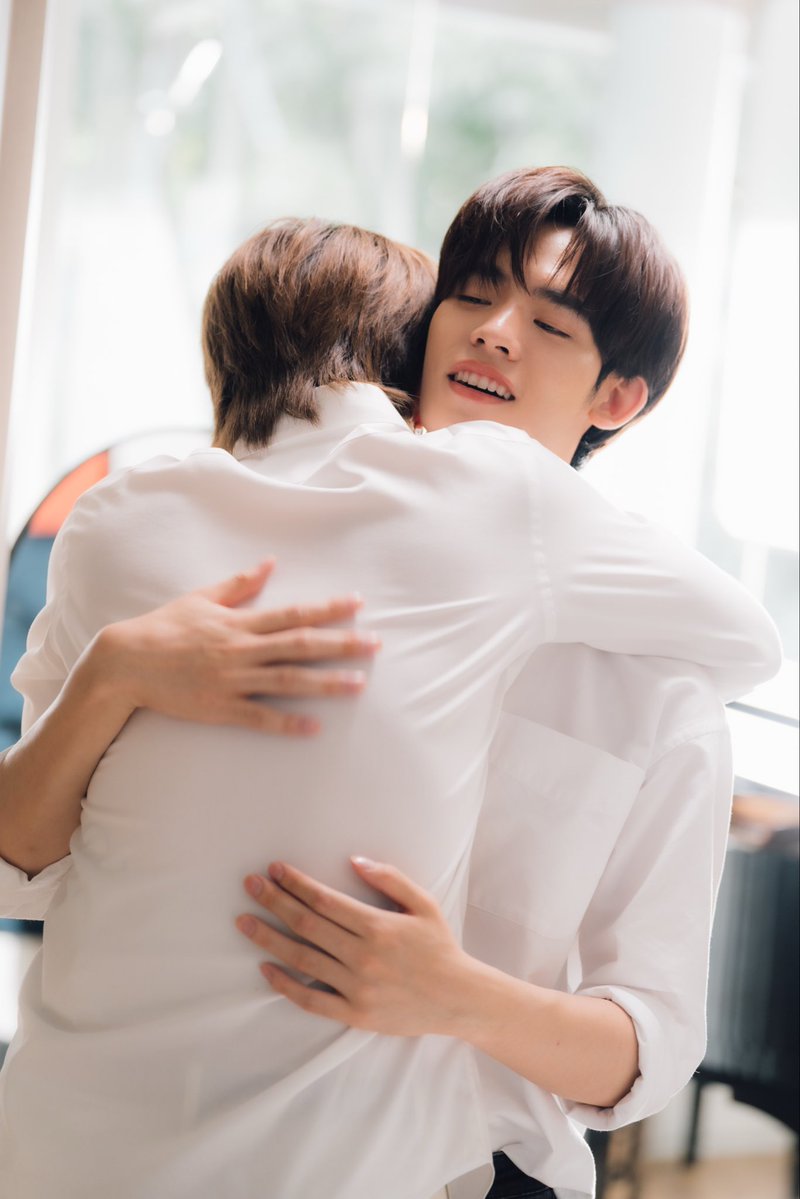 porsuppakarn tweet media