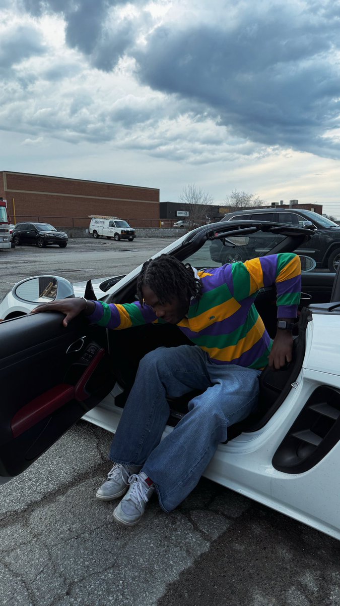 Timi Londn ⚜️ tweet media