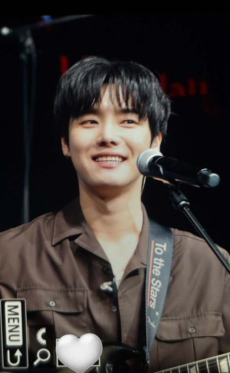 진모에💕 tweet media