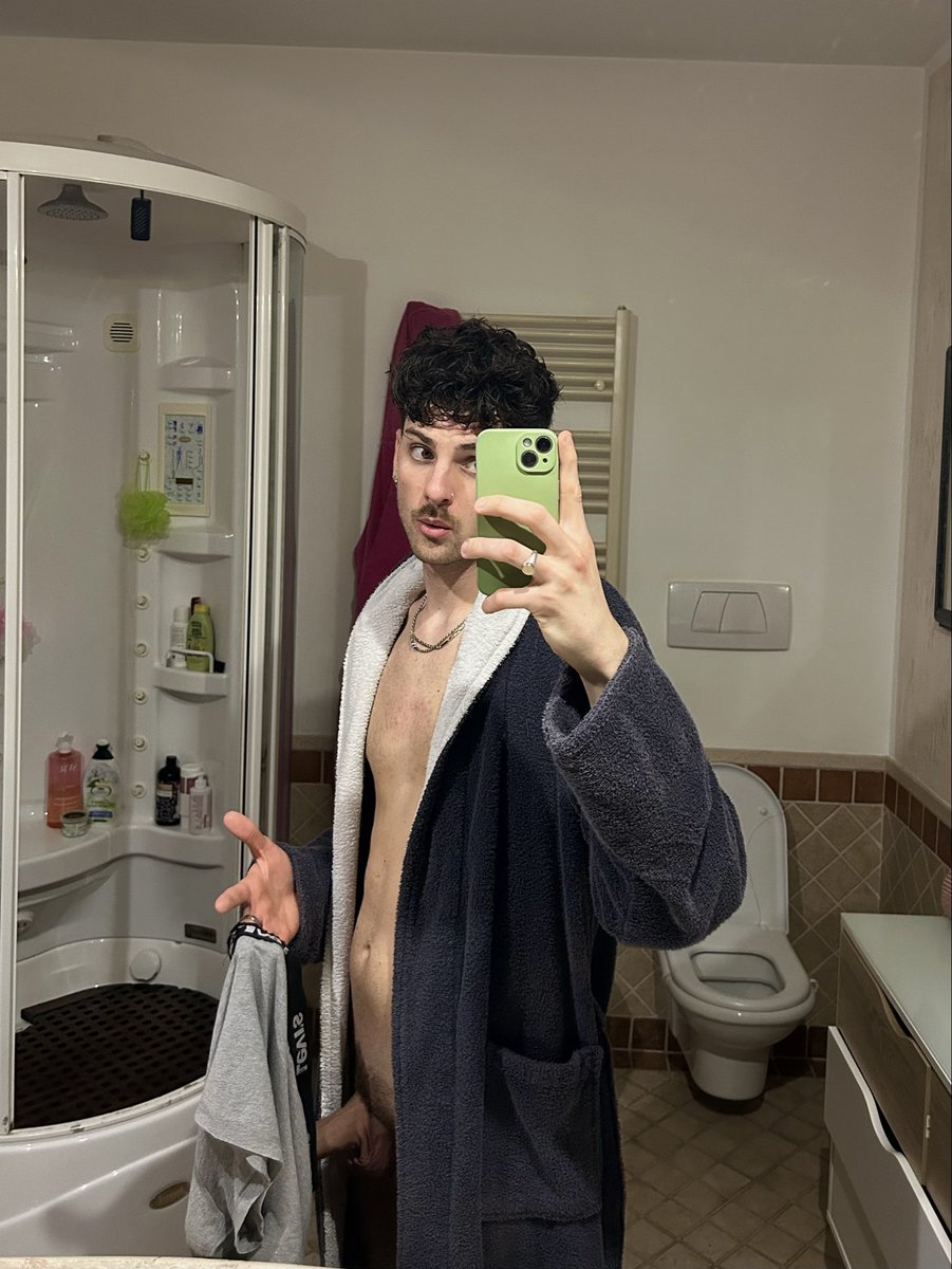 unriccardo🌻 tweet media