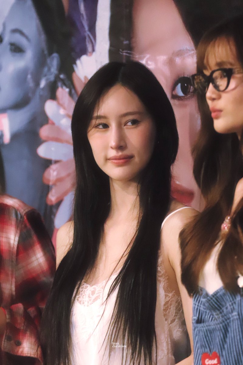 𝘢𝘴 𝘺𝘦𝘵 𝘶𝘯𝘵𝘪𝘵𝘭𝘦𝘥. tweet media