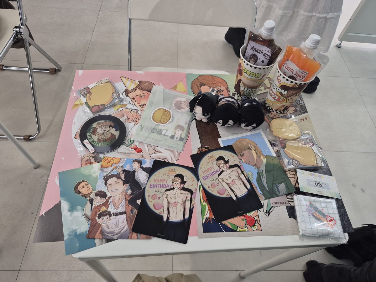 쟝 생카에 다녀왔습니다! 쟝 굿즈들 구경하고 행사 너무 즐거웠어요ㅎㅎ 주최해주신 주최자님과 스탭분들 너무 감사드립니다🧡
#움직여라_쟝_키르슈타인
#트리거와_생일에_키스를