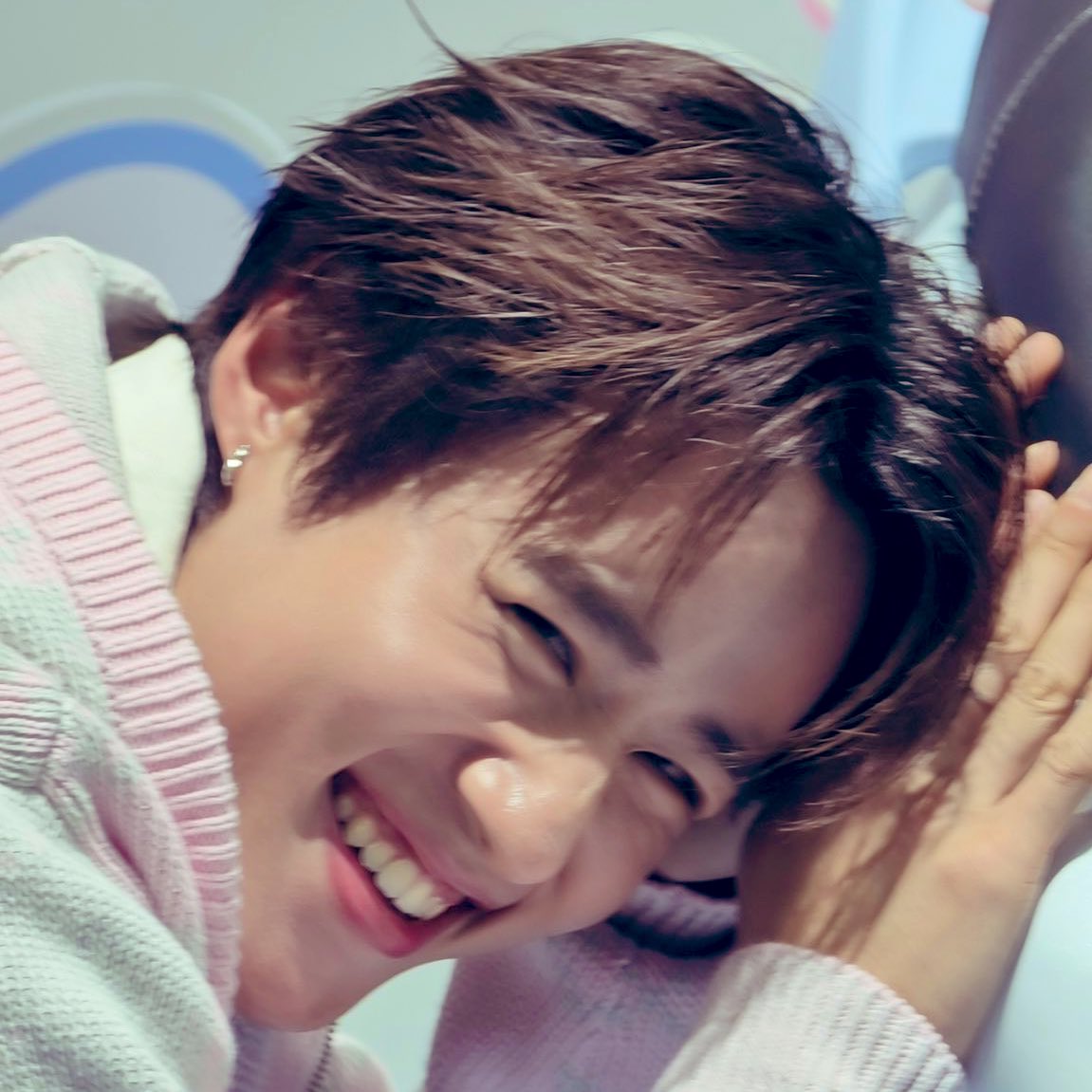 Nu_newie's tweet photo. #ThePedigreeofLove - Chapter 9 is up!

Left alone at the table with the most arrogant, terrifying ladies of high society. But wait, the atmosphere is weird...?

🔗 https://t.co/KNSn8y0f63

#JunDylan #au #ao3 #NutHong #TopDylan #BottomJun https://t.co/zsopuxSyXD