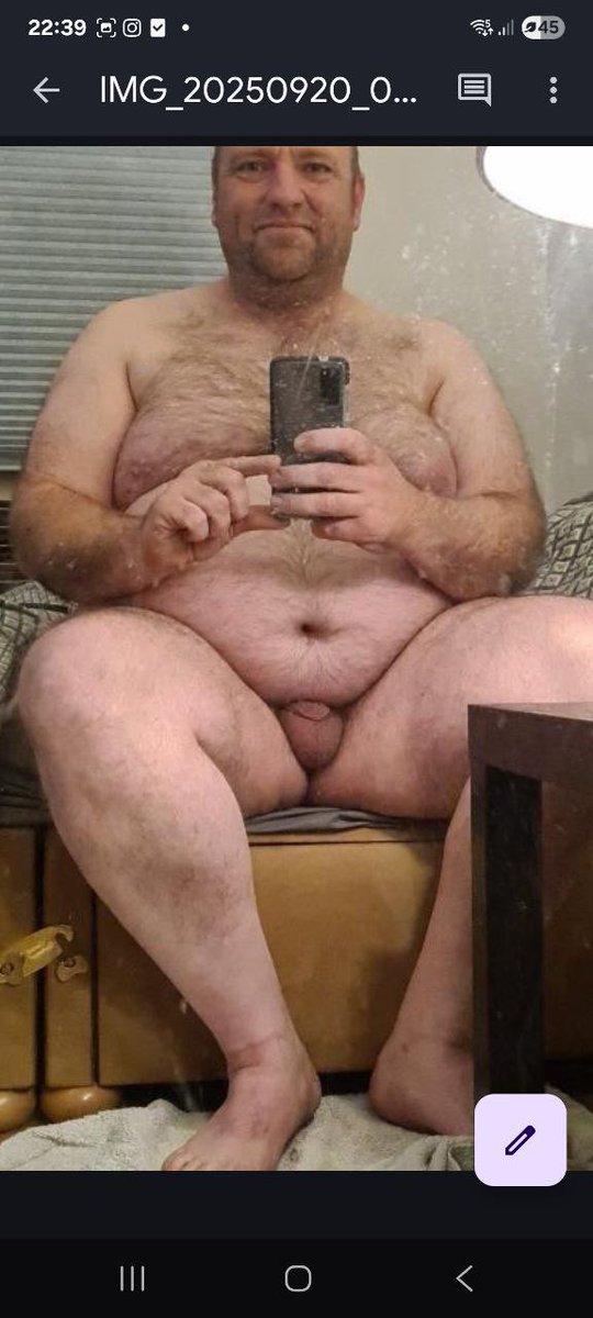 SmallPenisClub tweet media