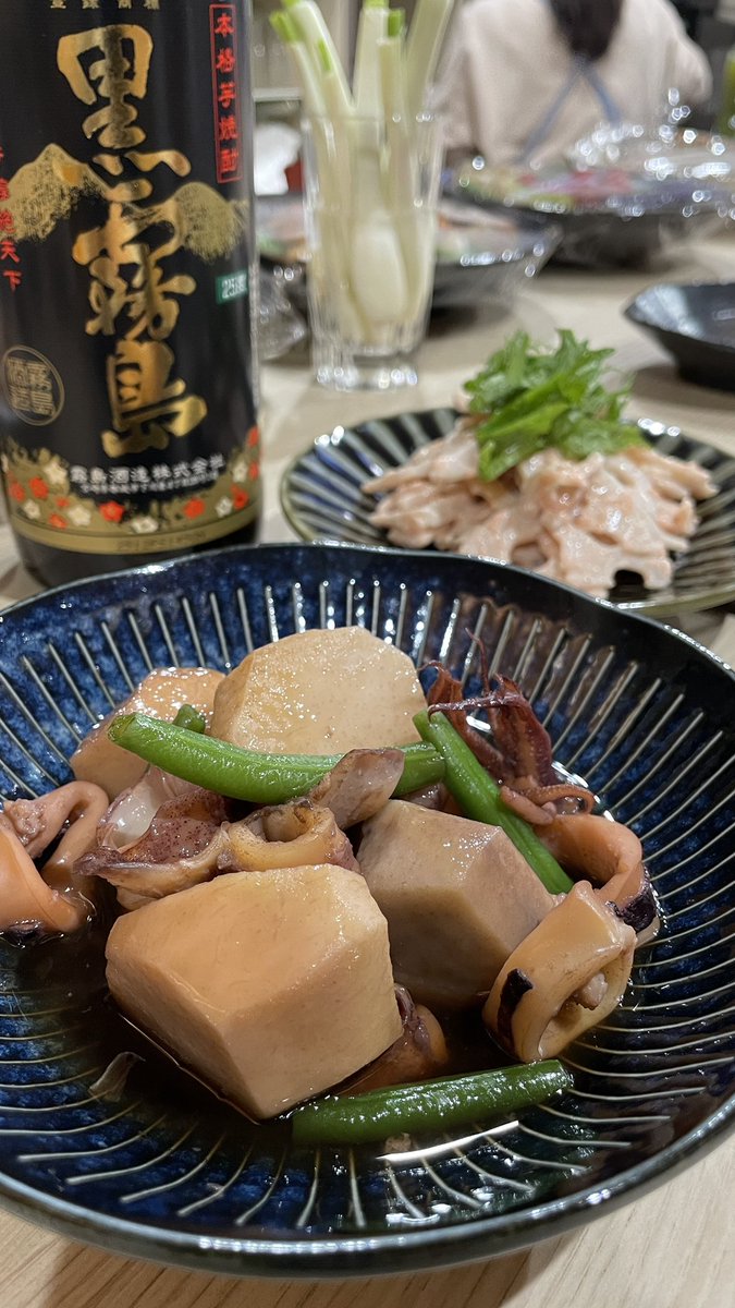 キク。BigBen831 tweet media