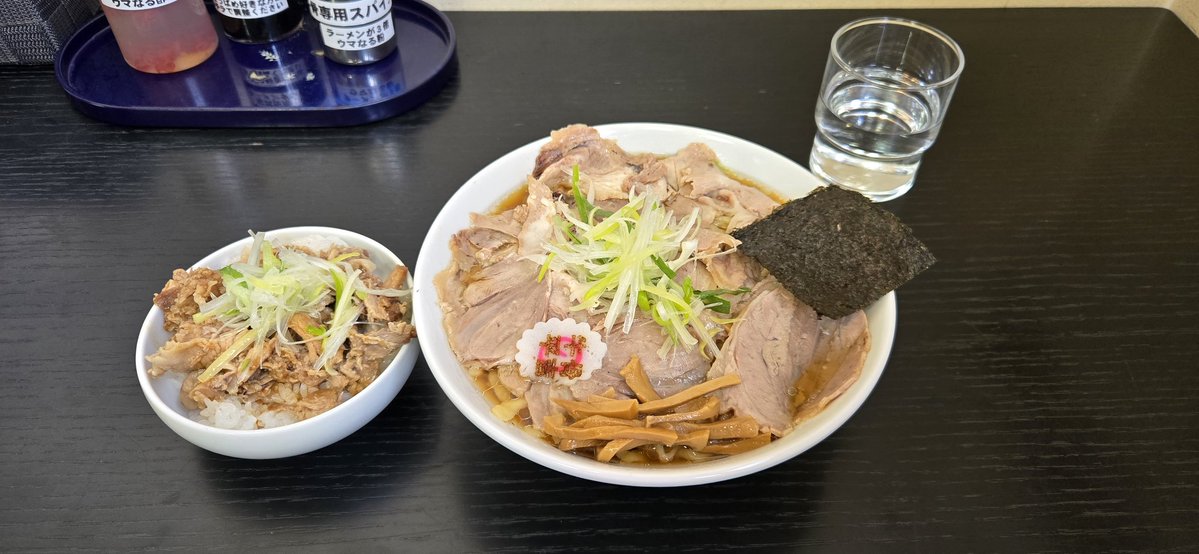 ビジる黄木 tweet media