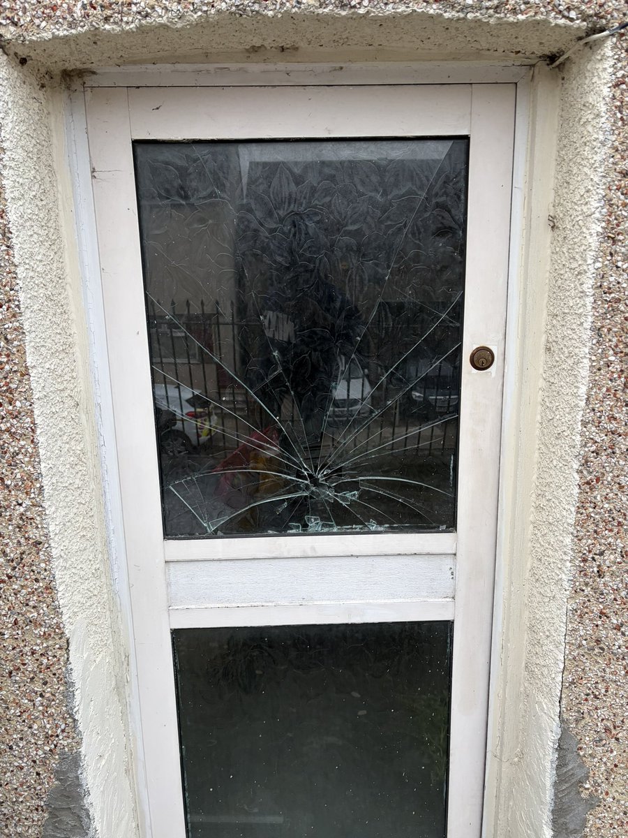 SÀLÀKÓ tweet media