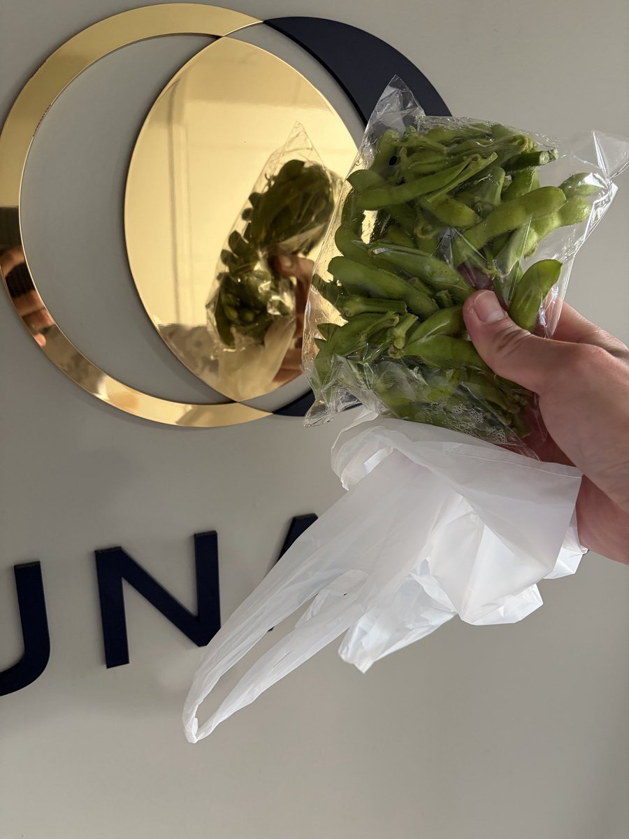 こんちゃ tweet media