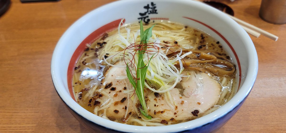 ロイヤルセダン tweet media