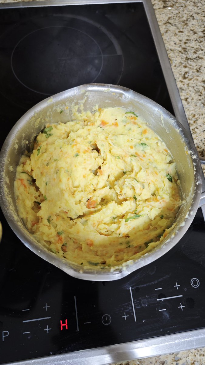 Н.Эрдэнэбаатар tweet media