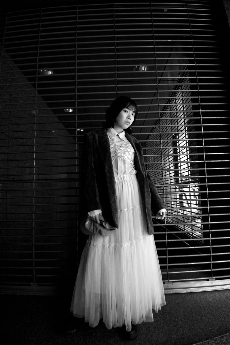GoGoHappy2000's tweet photo. ビル街の光と記憶　　モデル　麦こはる 
#��北ポートレート https://t.co/Dm4YwMXKMY