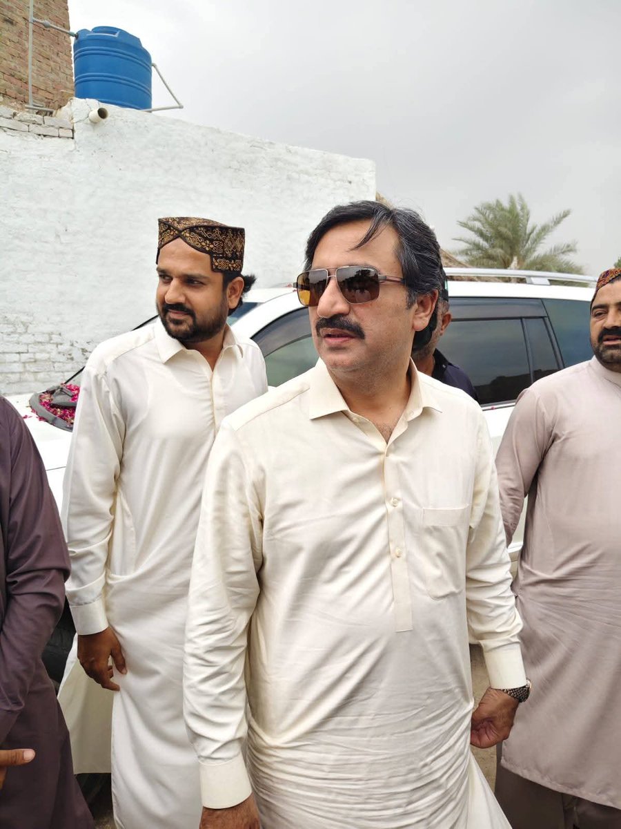 SajjadBhutto_'s tweet photo. @MirBabarLoond is recognized as an active&amp;people-friendly political leader in District Ghotki

He has a strong commitment to ideology of PPP&amp;remains actively engaged in serving the people&amp; addressing their concerns

His public relations across District Ghotki r strong&amp;widespread. https://t.co/o0V5LnTqcA