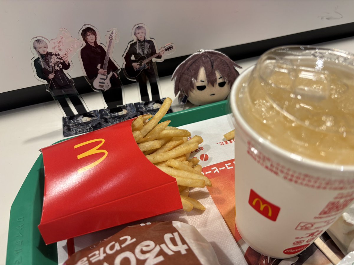 ⋆.°れいんがーる°.⋆ tweet media