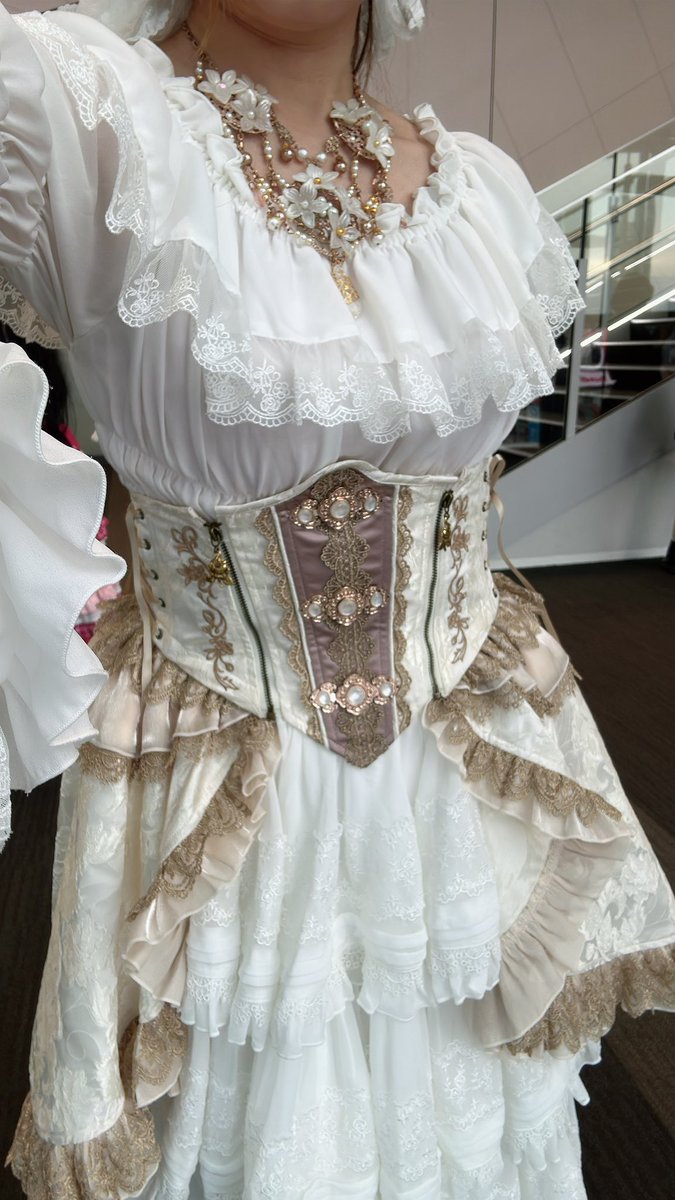 蟻沢ありんこ tweet media