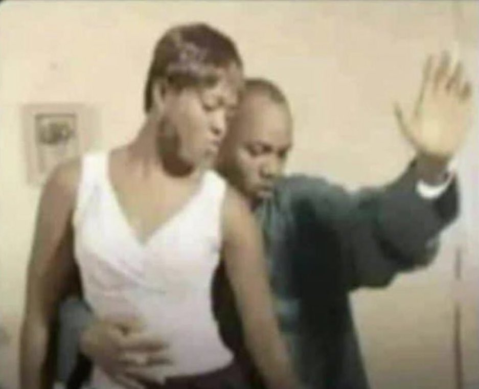 Dector Nora 🍫💸 tweet media