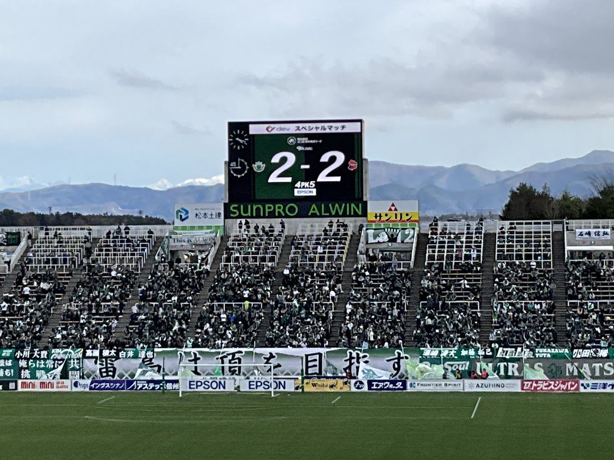 かーまえ◢◤⋈ tweet media