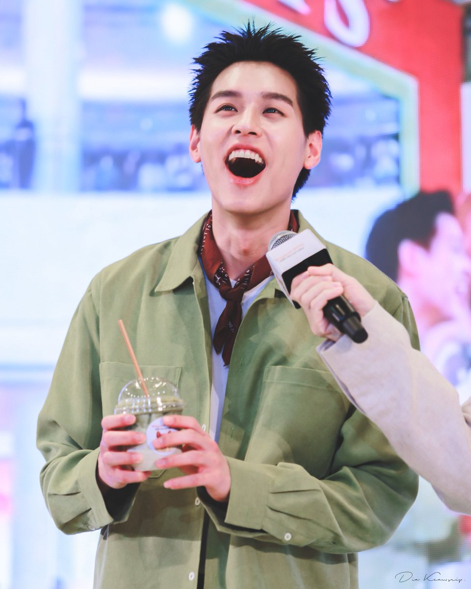 𝗱𝗶𝗮 ◡̈ 🤎🍃🍂 tweet media