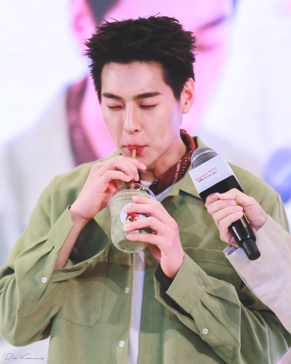 𝗱𝗶𝗮 ◡̈ 🤎🍃🍂 tweet media