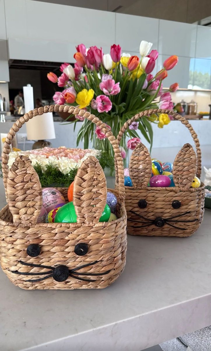 Bucky Barnes tweet media