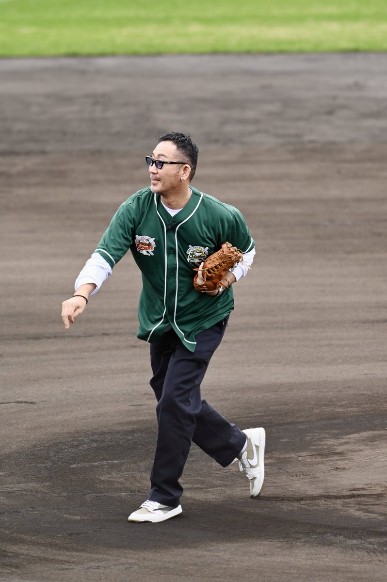 はるすけ tweet media