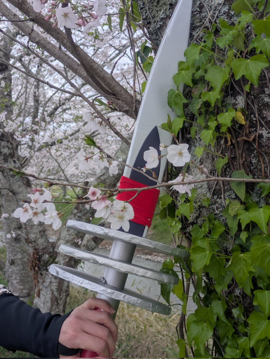 ナスビ tweet media