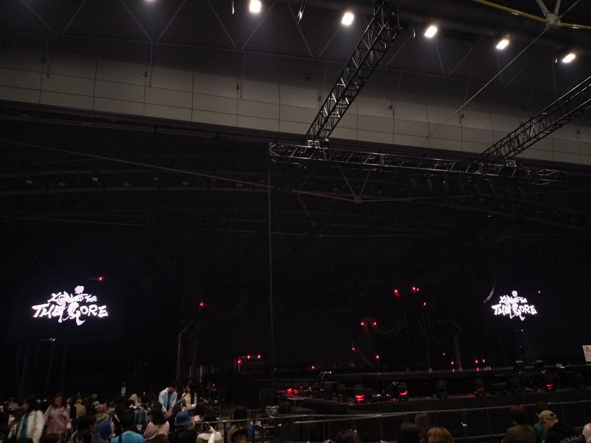 アラキサン tweet media