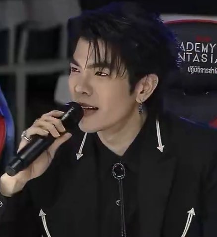 𝙇𝙖𝙩𝙞𝙩𝙪𝙙𝙚 tweet media