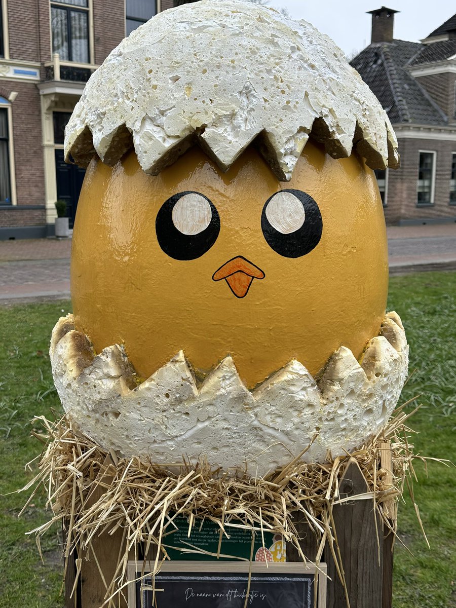 kleinsma's tweet photo. Vrolijk Pasen allemaal 🐣🐰..
#pasen #easter #assen https://t.co/2aNN0TJe9P