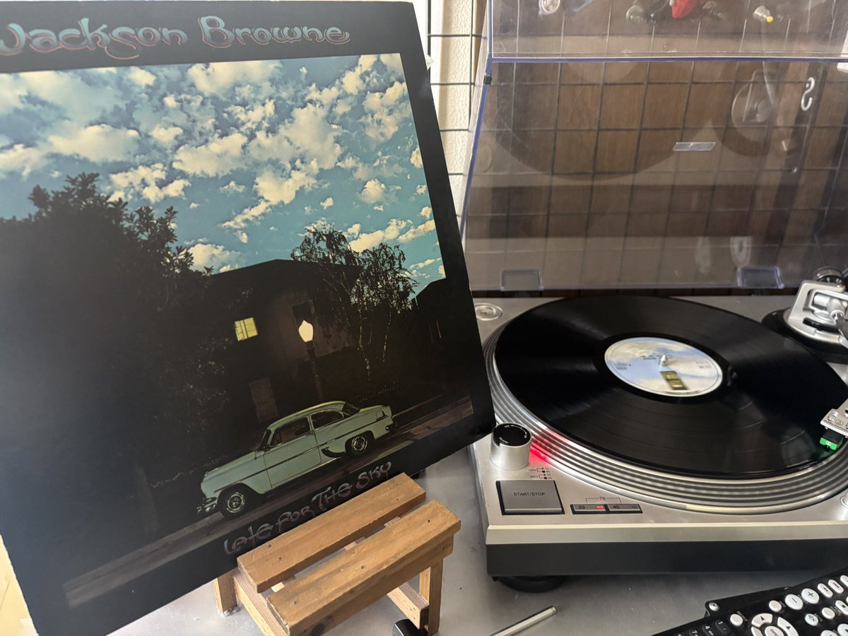 けんしょう tweet media