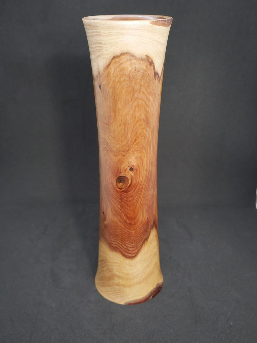 ArdwoodC's tweet image. Le vase bicolore en séquoia

👀
Ardwoodcreations.fr/boutique m/

#art #bois #woodworking #ardennes #déco