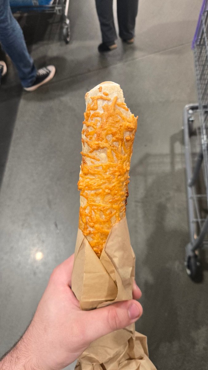 YoshiBoss12's tweet photo. What the hell happened to the @Costco chicken bakes 😔
They tasted a little funny too https://t.co/cAYJTl58Eo
